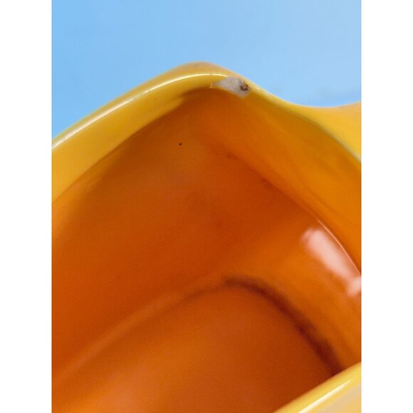 Vintage Fiesta Ware Yellow Juice Water Pitcher Vase READ WEAR - Picture 4 of 13